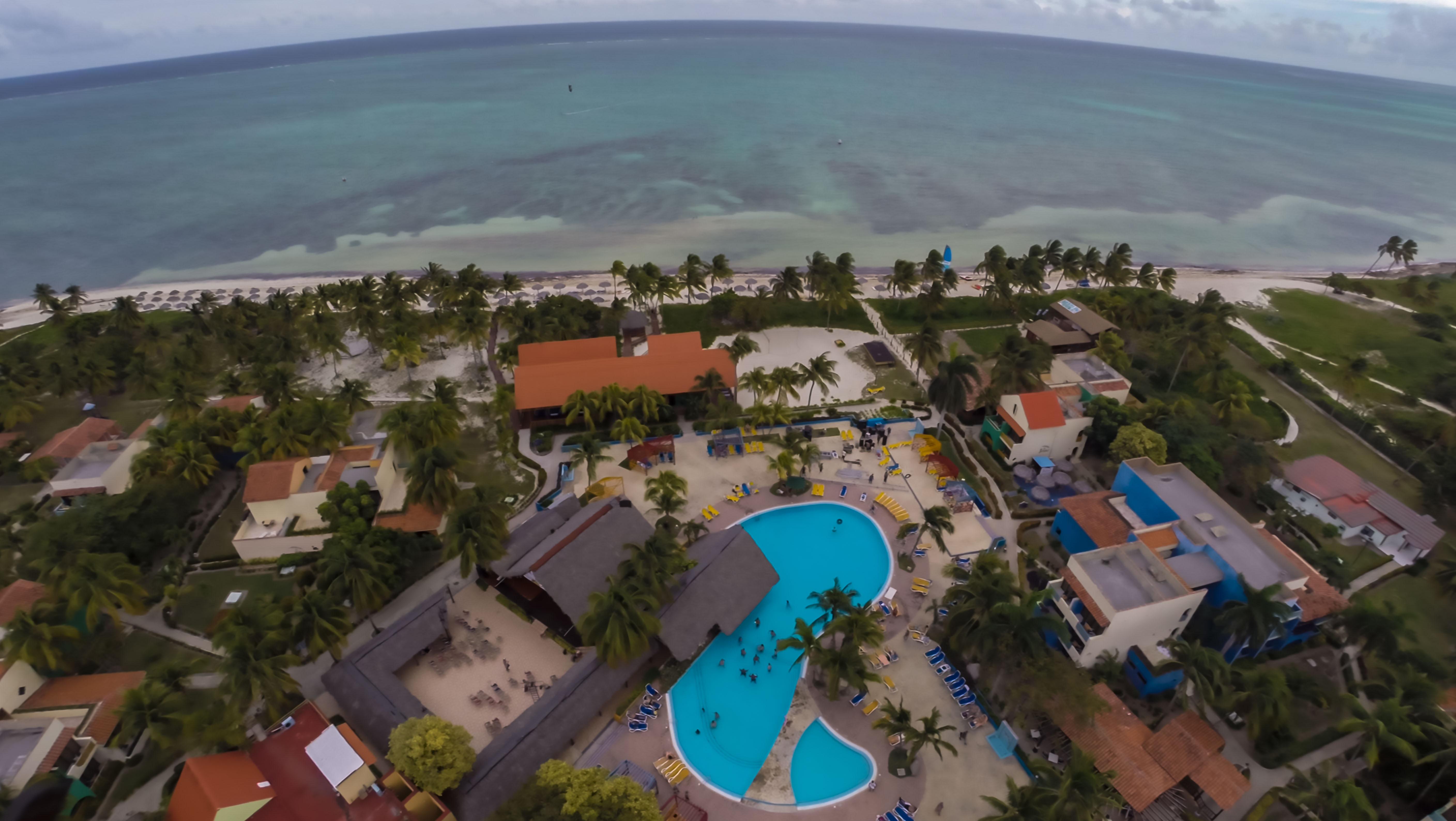 Brisas Santa Lucia Hotel Playa Santa Lucia Exterior photo